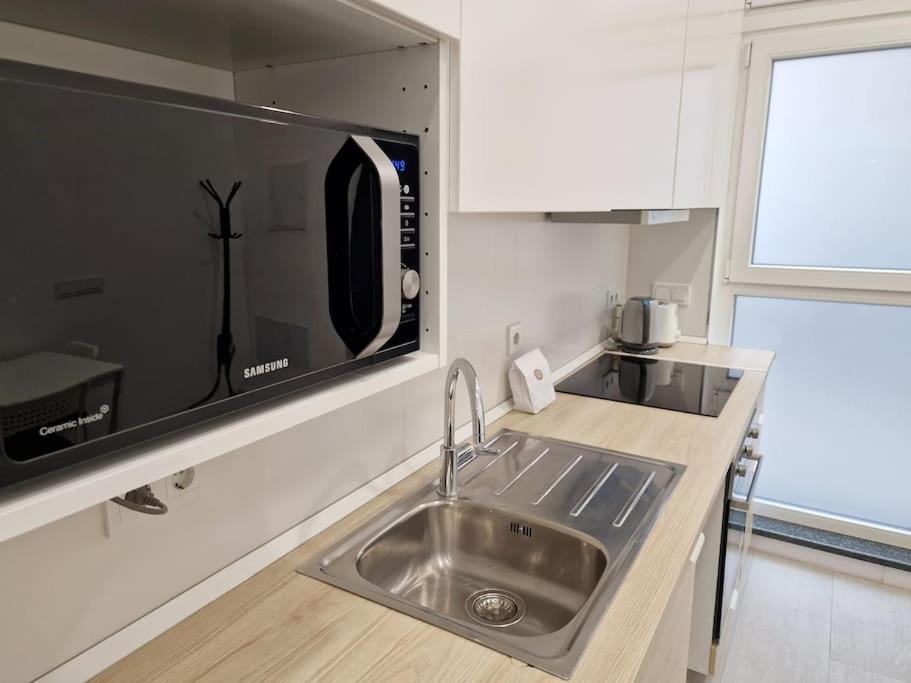 Seco Calle, Precisos Loft Super Equipado Cerca De Metro Pacifico Madrid Exteriör bild