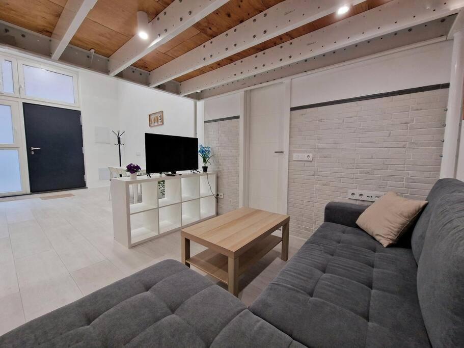 Seco Calle, Precisos Loft Super Equipado Cerca De Metro Pacifico Madrid Exteriör bild